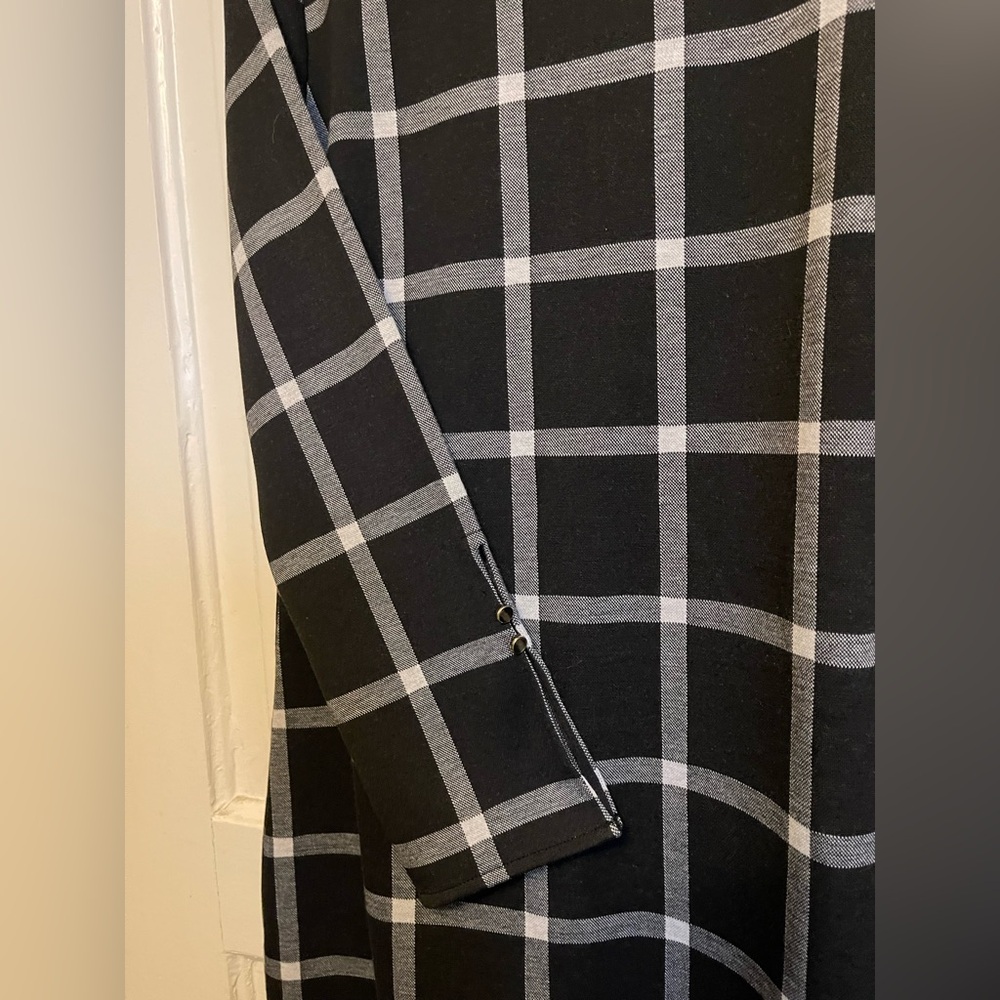 Ann Taylor NWT Black and Gray Plaid Long Sleeve Dress